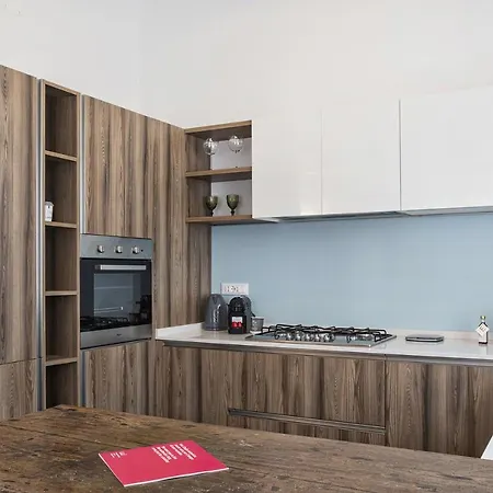 Beauty & Design In The Center By Wonderful Italy Apartment Genua